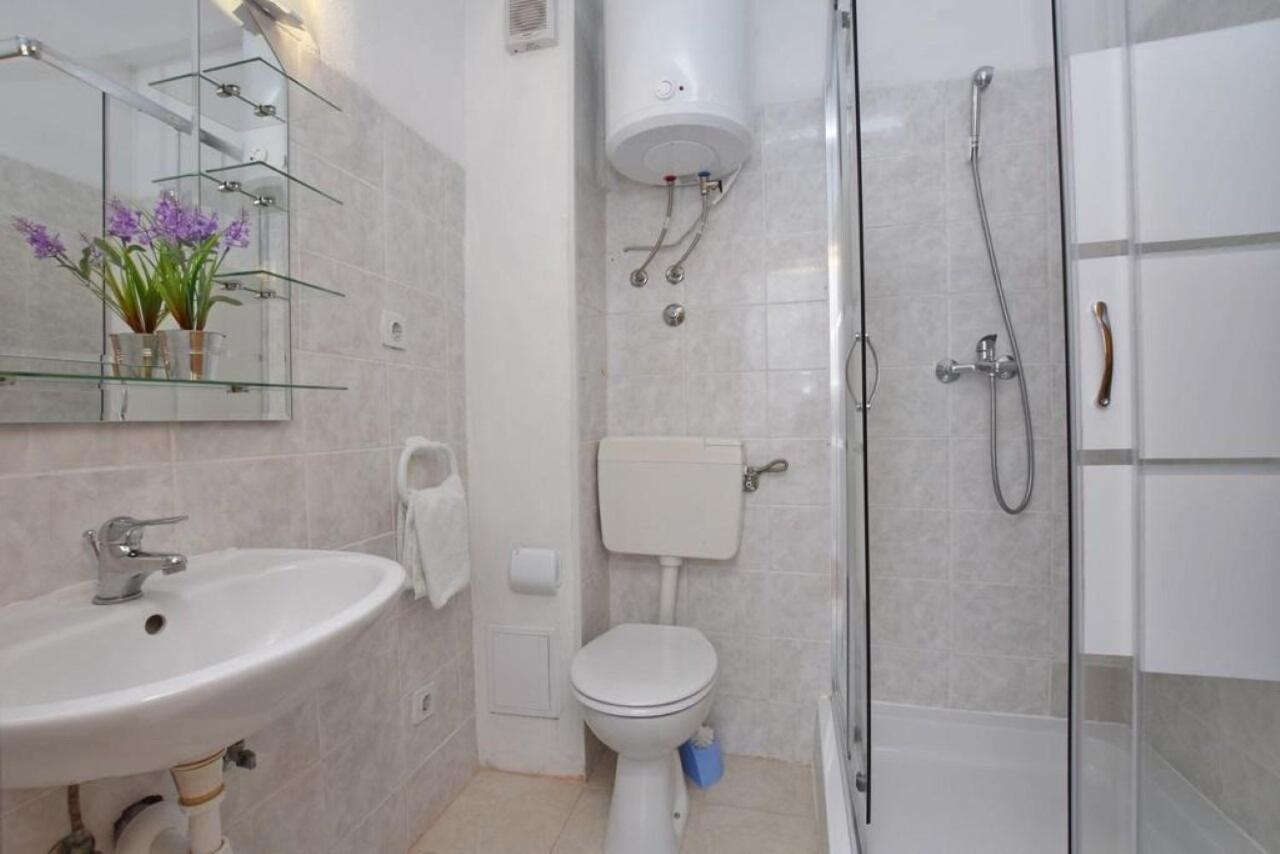 Apartment Rene Omiš Εξωτερικό φωτογραφία
